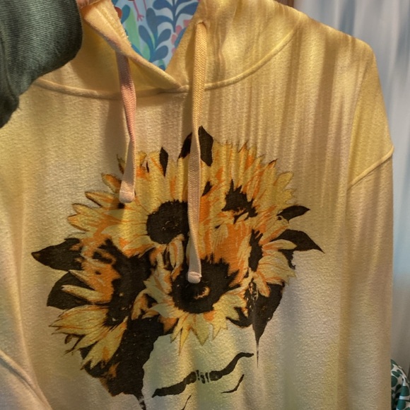 4/$10 Yellow and pink Frida Tie Dye hoodie small - Picture 3 of 4